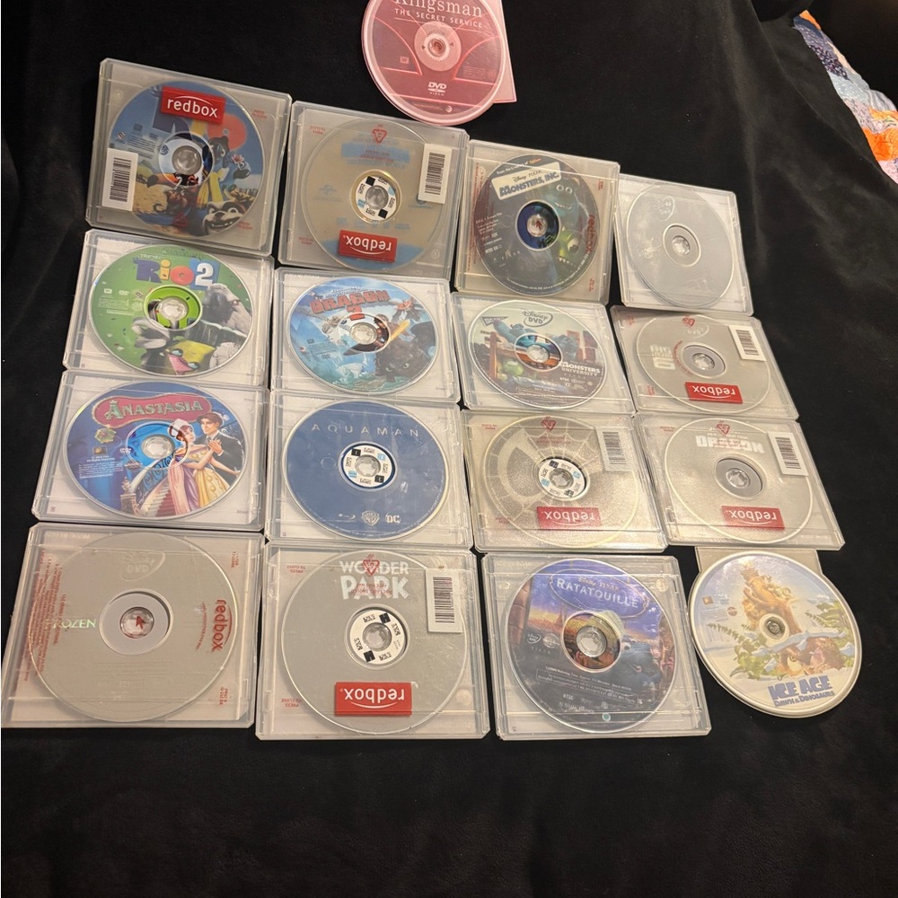 Redbox Lot of 17 Collection of DVDs with Redbox Cases. All Kids movies,3-adult .